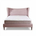 Letto matrimoniale in tessuto rosa con testiera alta 200 x 160 x 100cm
